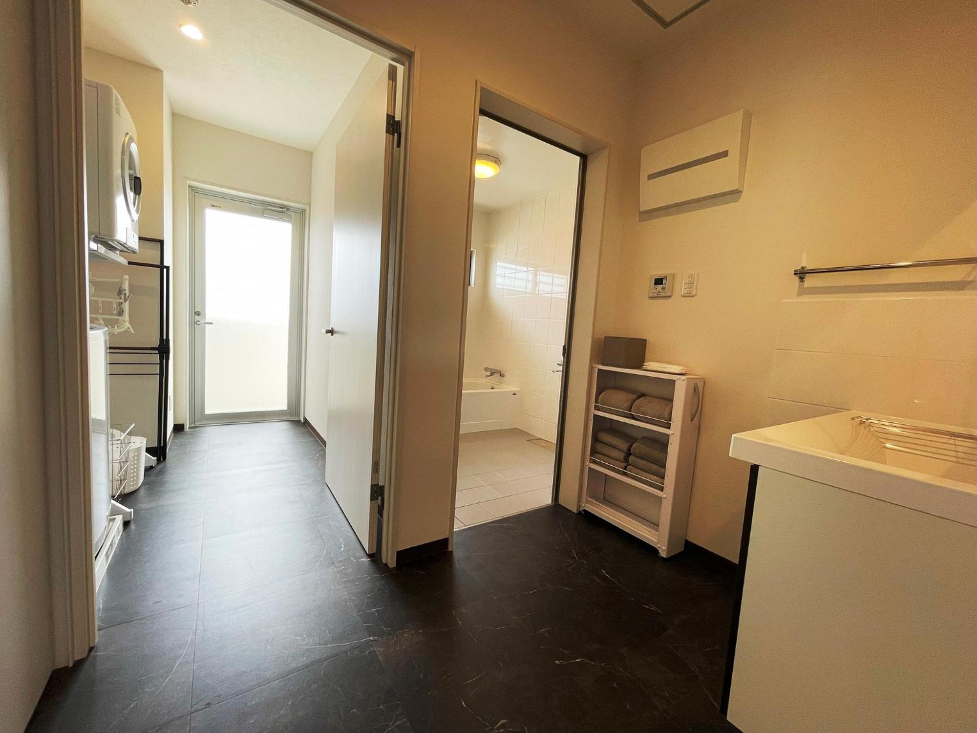 ＆Monde. Okinawa Arena Condominium ภายนอก รูปภาพ